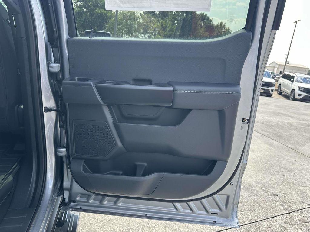 new 2025 Ford F-150 car, priced at $47,548