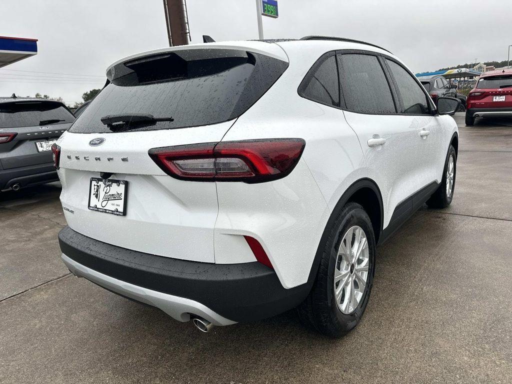 new 2026 Ford Escape car, priced at $30,378