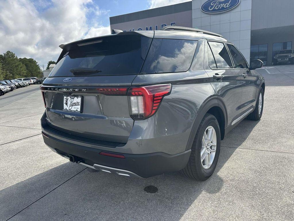 new 2025 Ford Explorer car, priced at $42,418