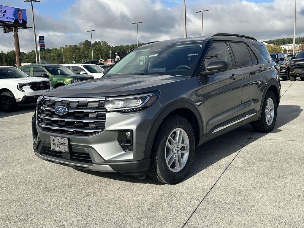 new 2025 Ford Explorer car, priced at $42,418