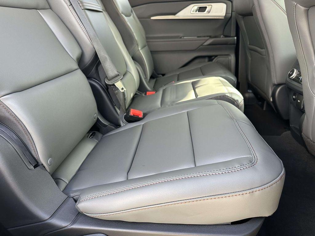 new 2025 Ford Explorer car, priced at $42,418