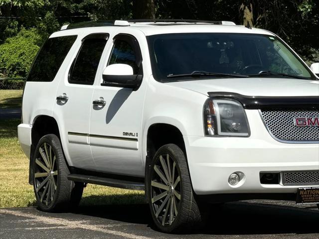 used 2009 GMC Yukon car, priced at $14,995