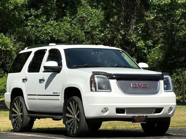 used 2009 GMC Yukon car, priced at $14,995