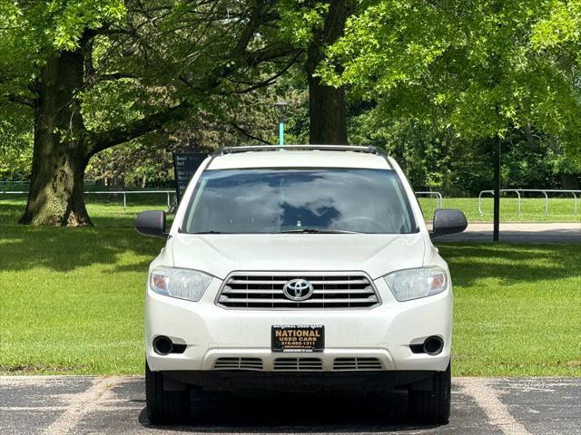 used 2010 Toyota Highlander car, priced at $5,495