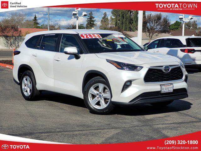 used 2024 Toyota Highlander car, priced at $42,888