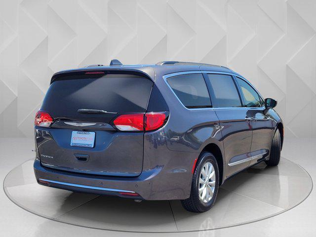 used 2017 Chrysler Pacifica car, priced at $15,888