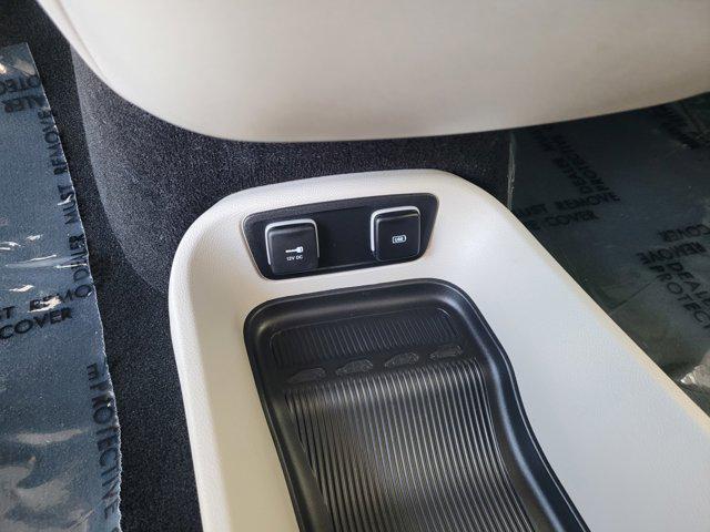 used 2017 Chrysler Pacifica car, priced at $15,888
