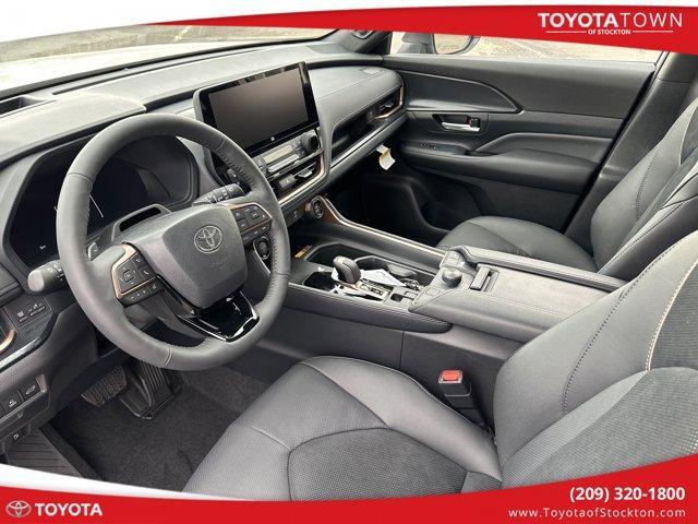 new 2024 Toyota Grand Highlander Hybrid car, priced at $66,732