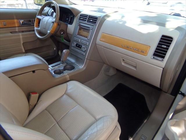 used 2007 Lincoln MKX car, priced at $6,999