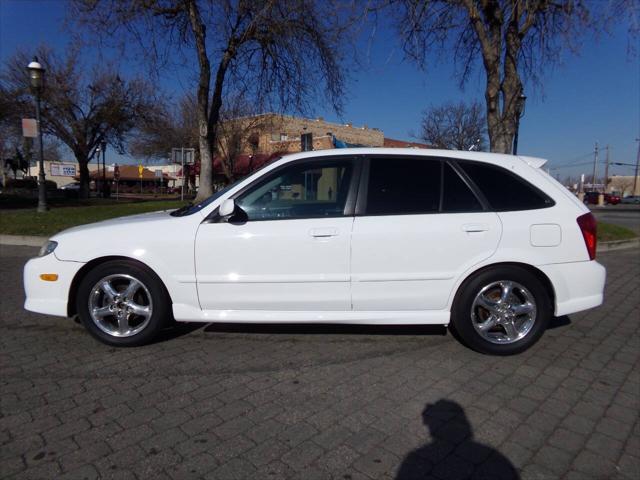 used 2002 Mazda Protege5 car, priced at $4,599