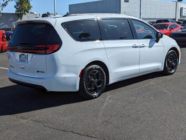 new 2024 Chrysler Pacifica Hybrid car, priced at $58,850