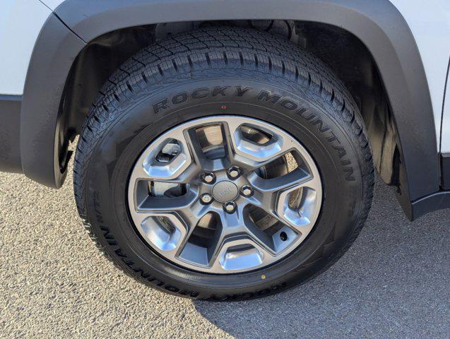 used 2019 Jeep Cherokee car, priced at $24,444