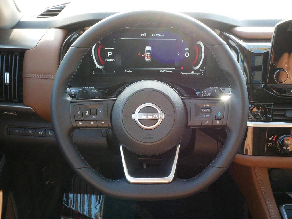 new 2025 Nissan Pathfinder car, priced at $44,613