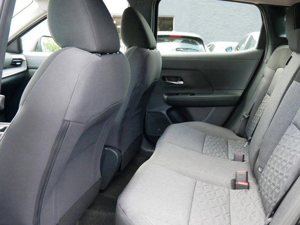 new 2025 Nissan Kicks car, priced at $24,143
