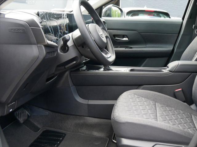 new 2025 Nissan Kicks car, priced at $27,114