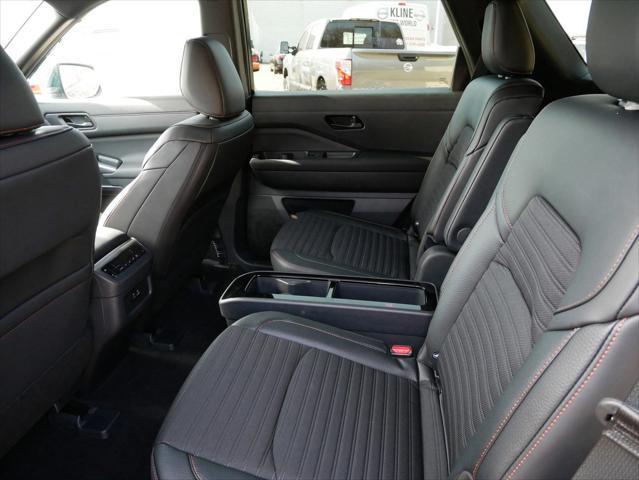 new 2025 Nissan Pathfinder car, priced at $41,998