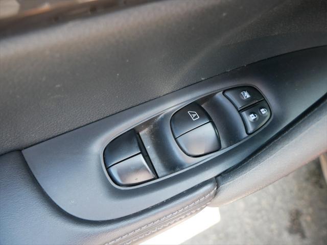 used 2019 Nissan Rogue car, priced at $18,969