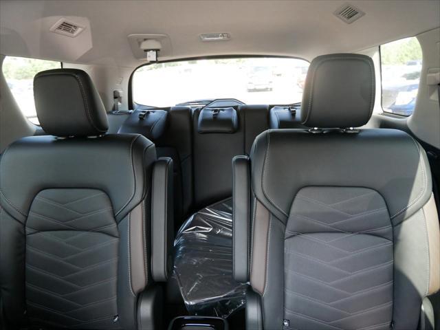 new 2025 Nissan Pathfinder car, priced at $49,783