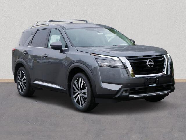 new 2024 Nissan Pathfinder car, priced at $48,718