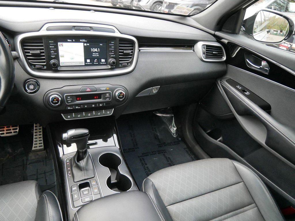 used 2019 Kia Sorento car, priced at $21,769