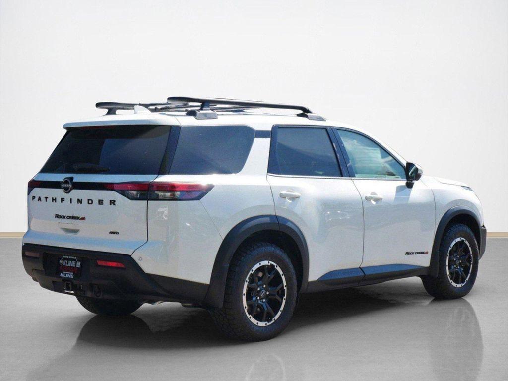 new 2025 Nissan Pathfinder car, priced at $39,455