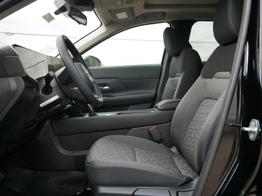 new 2026 Nissan Kicks car, priced at $26,556