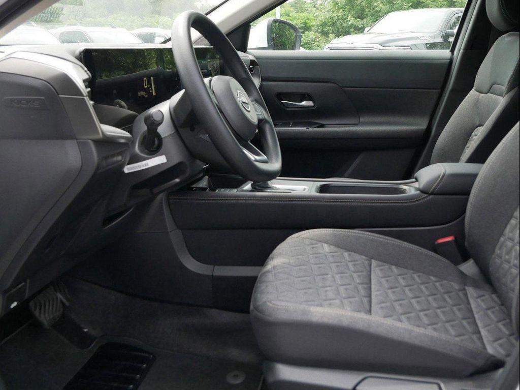 new 2025 Nissan Kicks car, priced at $24,355