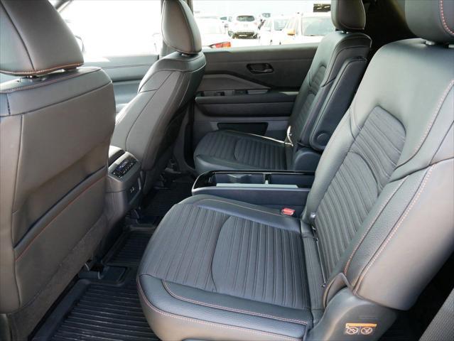 new 2025 Nissan Pathfinder car, priced at $42,569