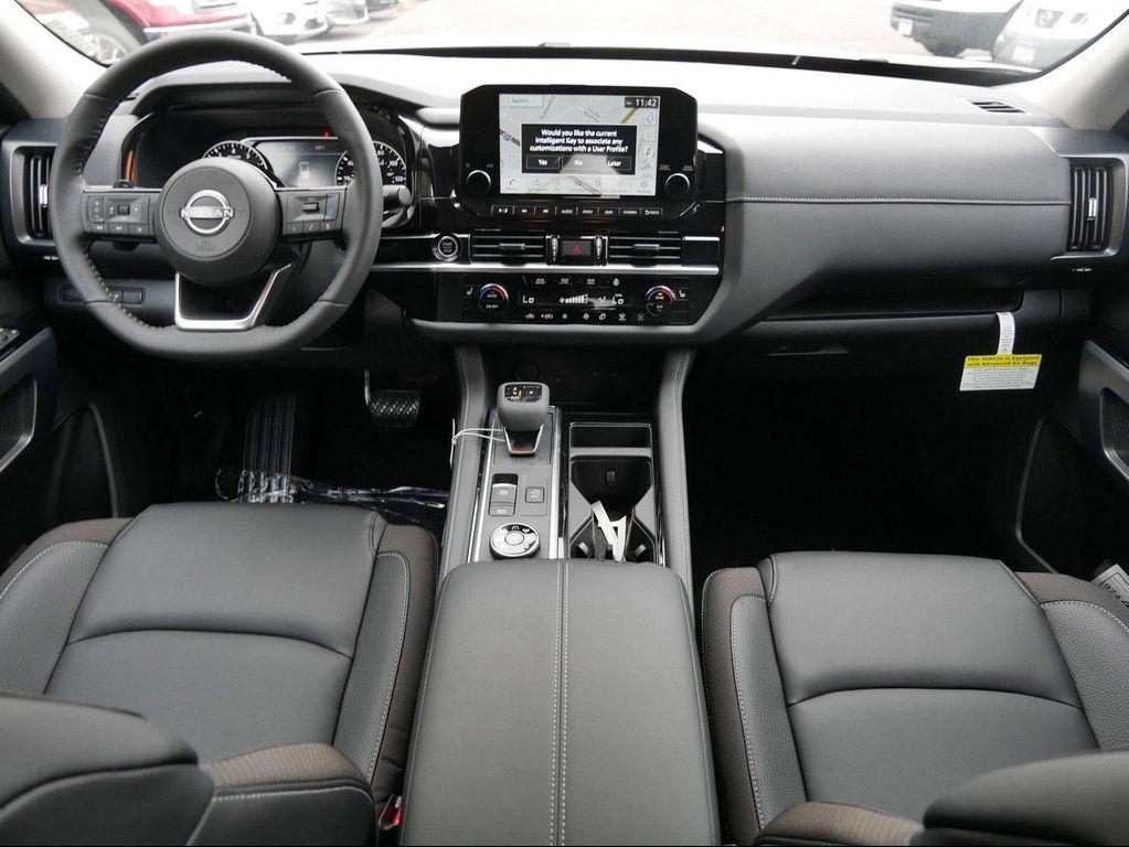 new 2025 Nissan Pathfinder car, priced at $37,900