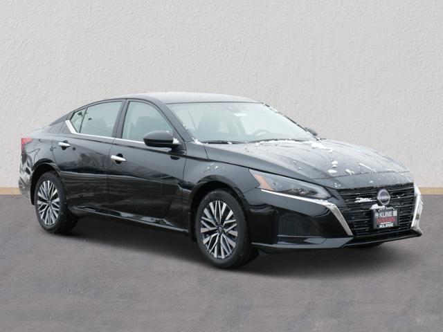 new 2025 Nissan Altima car, priced at $28,875