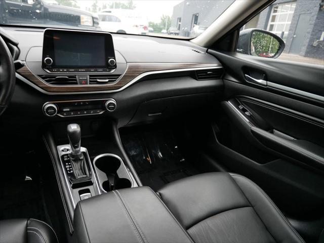 used 2022 Nissan Altima car, priced at $27,869