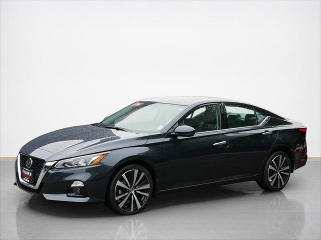 used 2022 Nissan Altima car, priced at $27,869