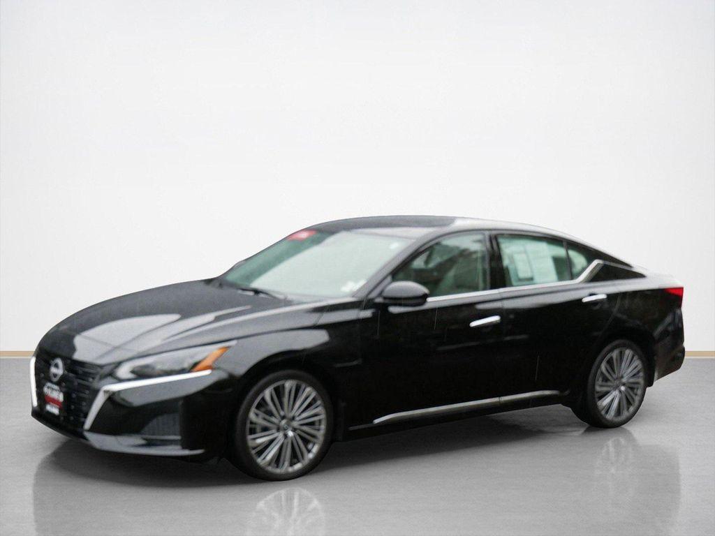 used 2023 Nissan Altima car, priced at $26,869