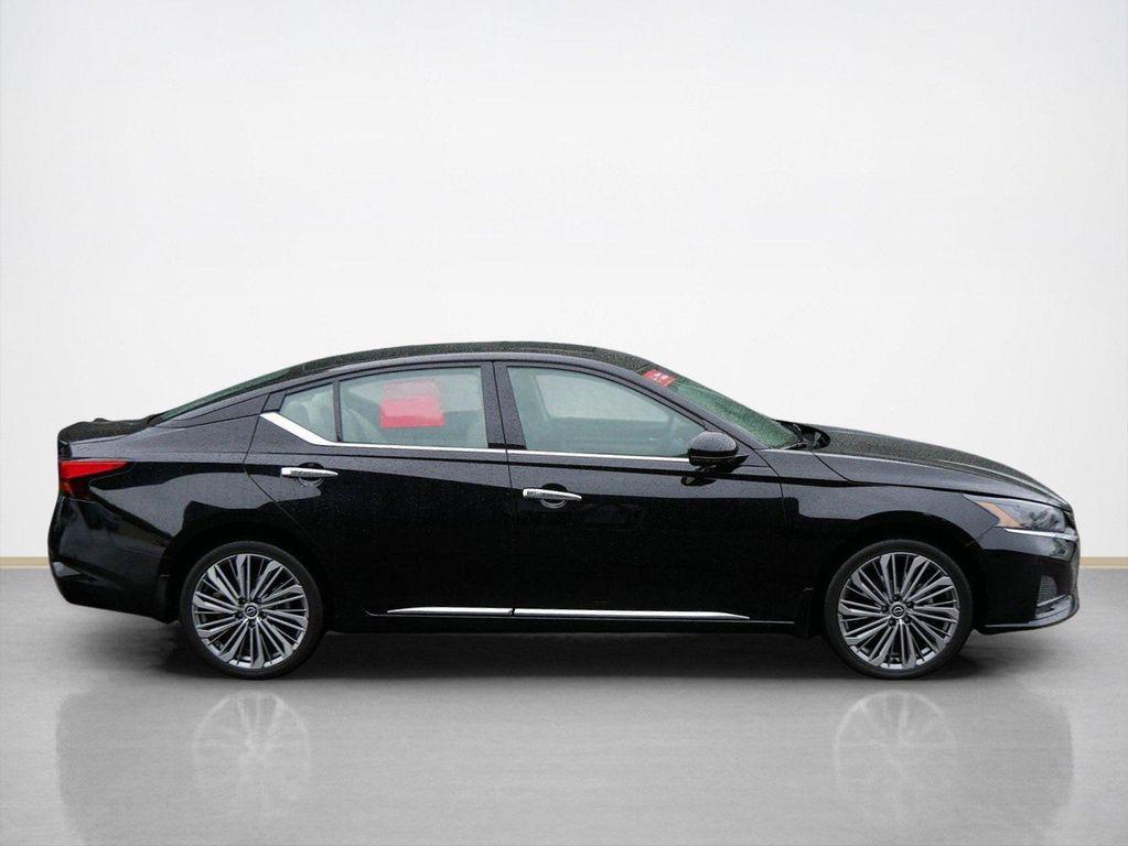 used 2023 Nissan Altima car, priced at $26,869