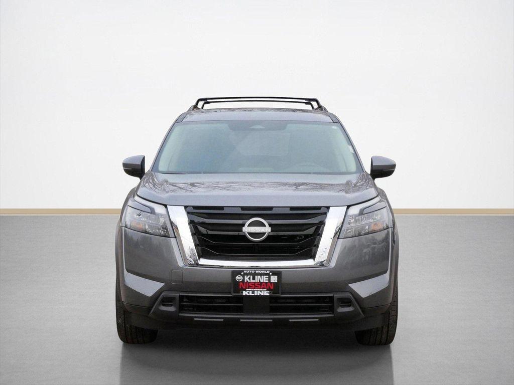 new 2025 Nissan Pathfinder car, priced at $37,391