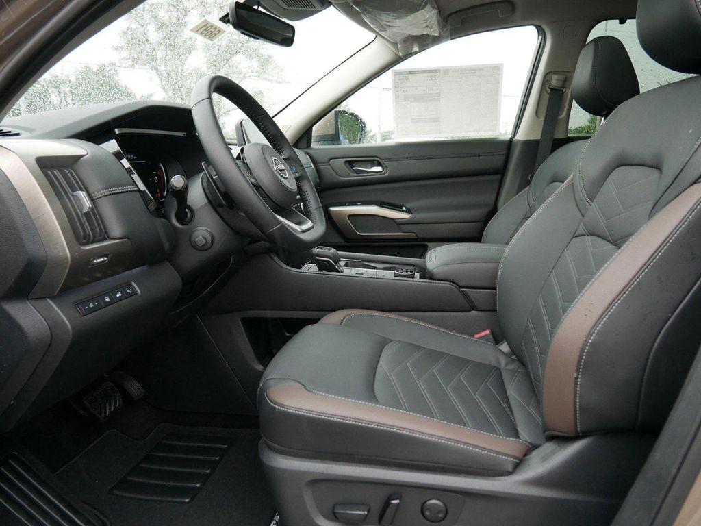 new 2025 Nissan Pathfinder car, priced at $50,143