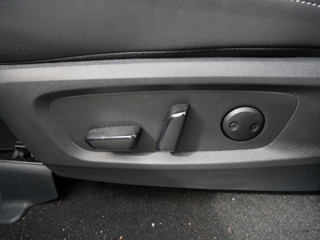 used 2025 Nissan Pathfinder car, priced at $44,469