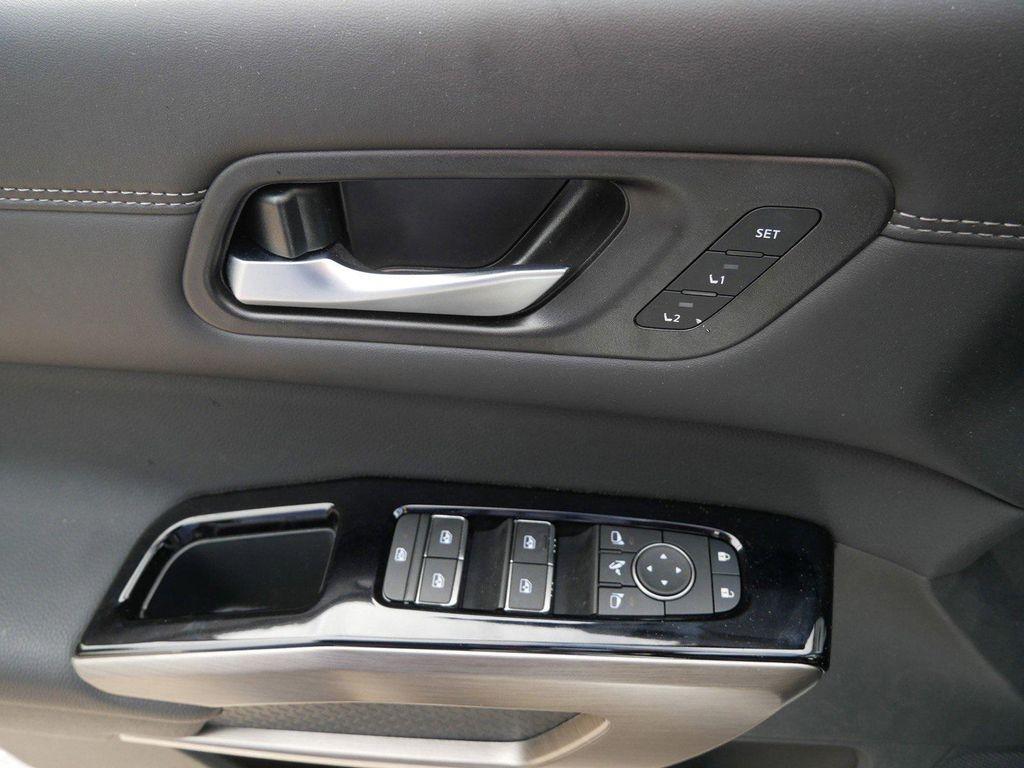 used 2025 Nissan Pathfinder car, priced at $44,469