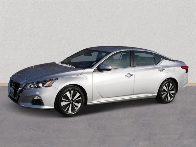 used 2022 Nissan Altima car, priced at $18,869