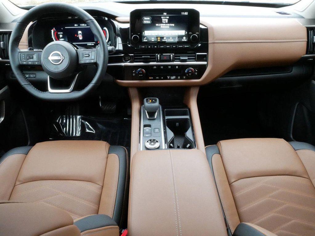 new 2025 Nissan Pathfinder car, priced at $44,859
