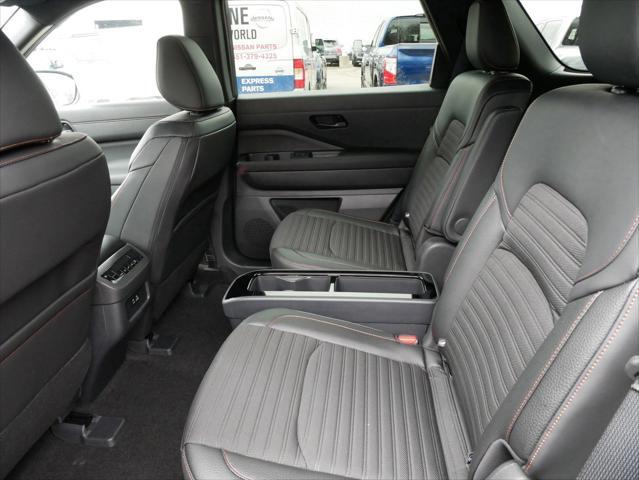 new 2025 Nissan Pathfinder car, priced at $41,998
