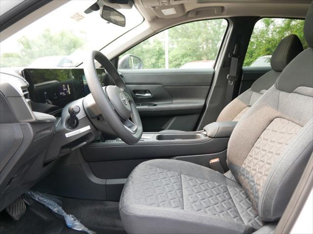 new 2025 Nissan Kicks car, priced at $28,703