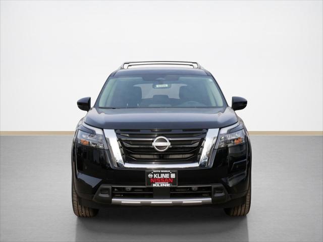 new 2025 Nissan Pathfinder car, priced at $43,146