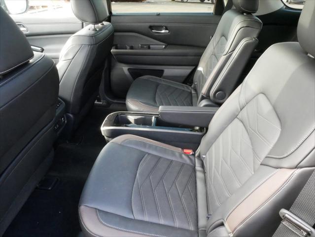 new 2025 Nissan Pathfinder car, priced at $51,493