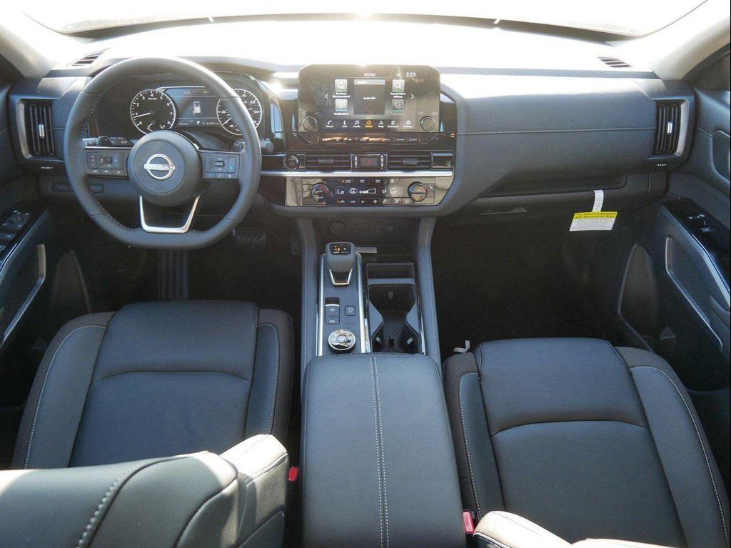 new 2025 Nissan Pathfinder car, priced at $37,801