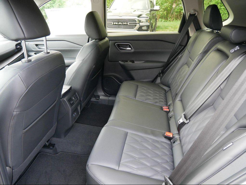 new 2025 Nissan Rogue car, priced at $40,372