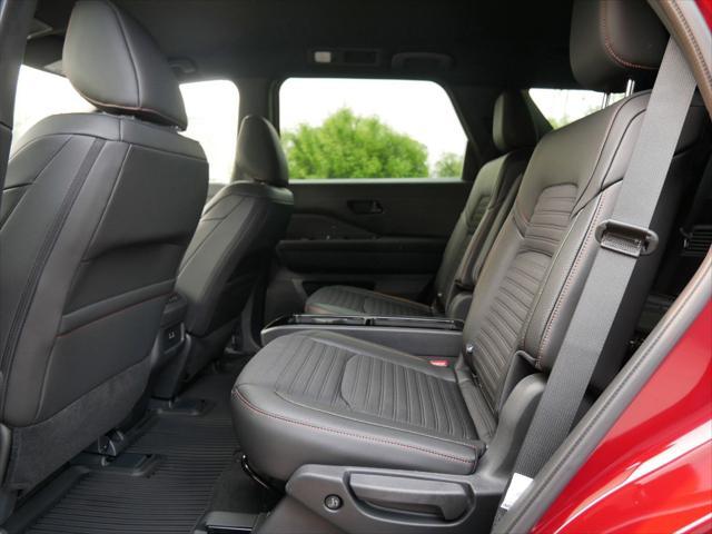 new 2025 Nissan Pathfinder car, priced at $40,321