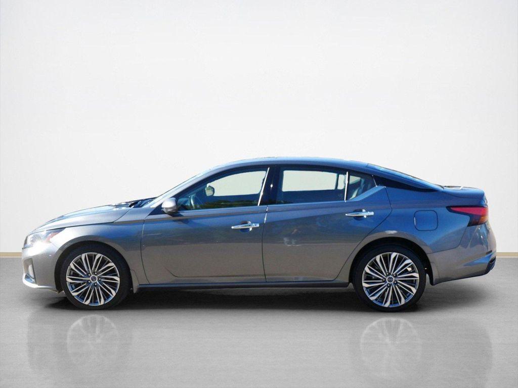 used 2023 Nissan Altima car, priced at $25,469