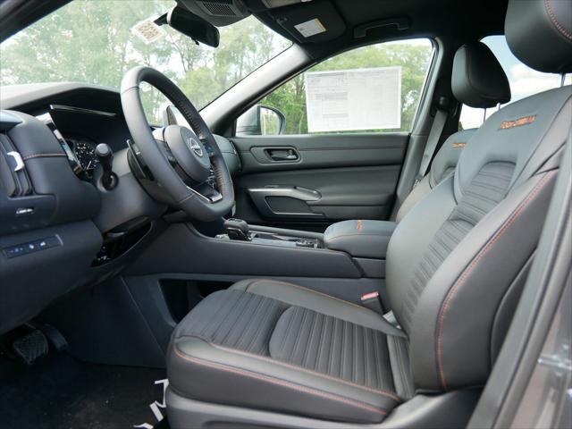 new 2025 Nissan Pathfinder car, priced at $40,260