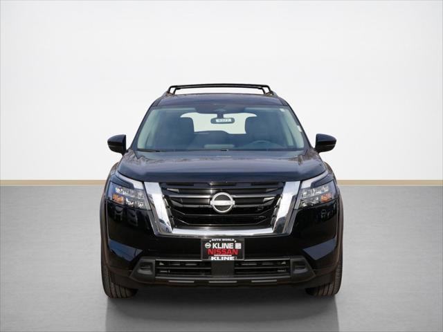 new 2025 Nissan Pathfinder car, priced at $42,470